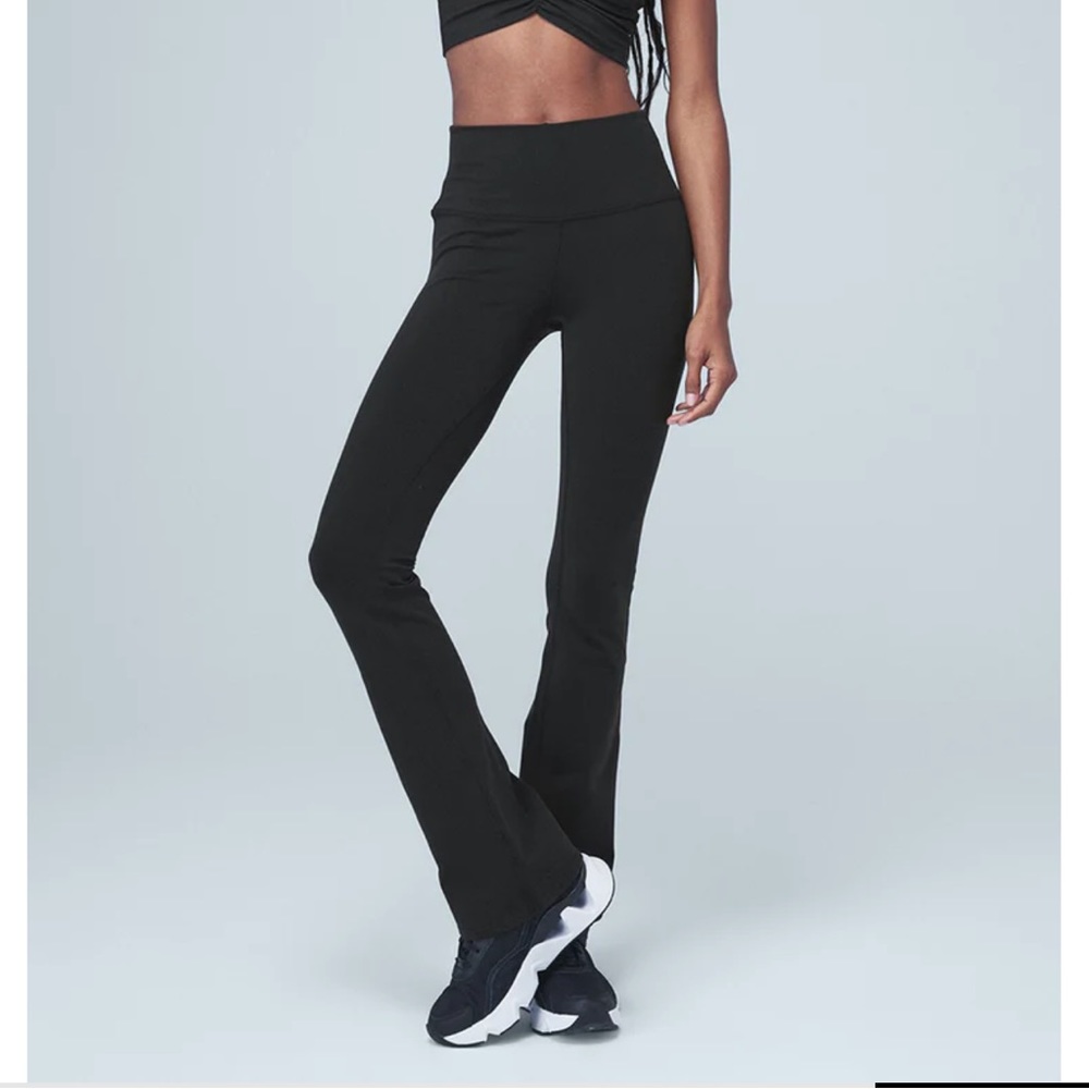 Airbrush High-Waist Bootcut Legging